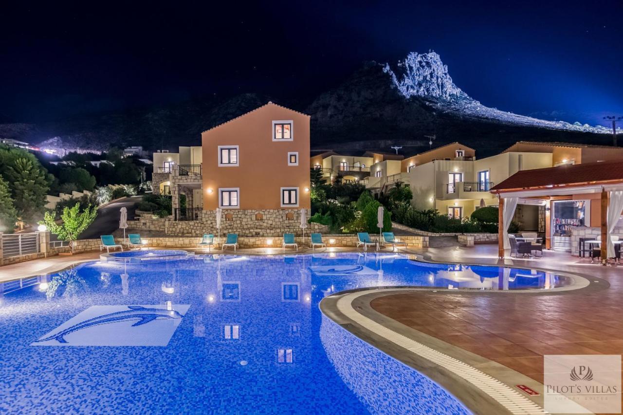 Pilot'S Villas Luxury Suites Hersonissos  Exterior foto
