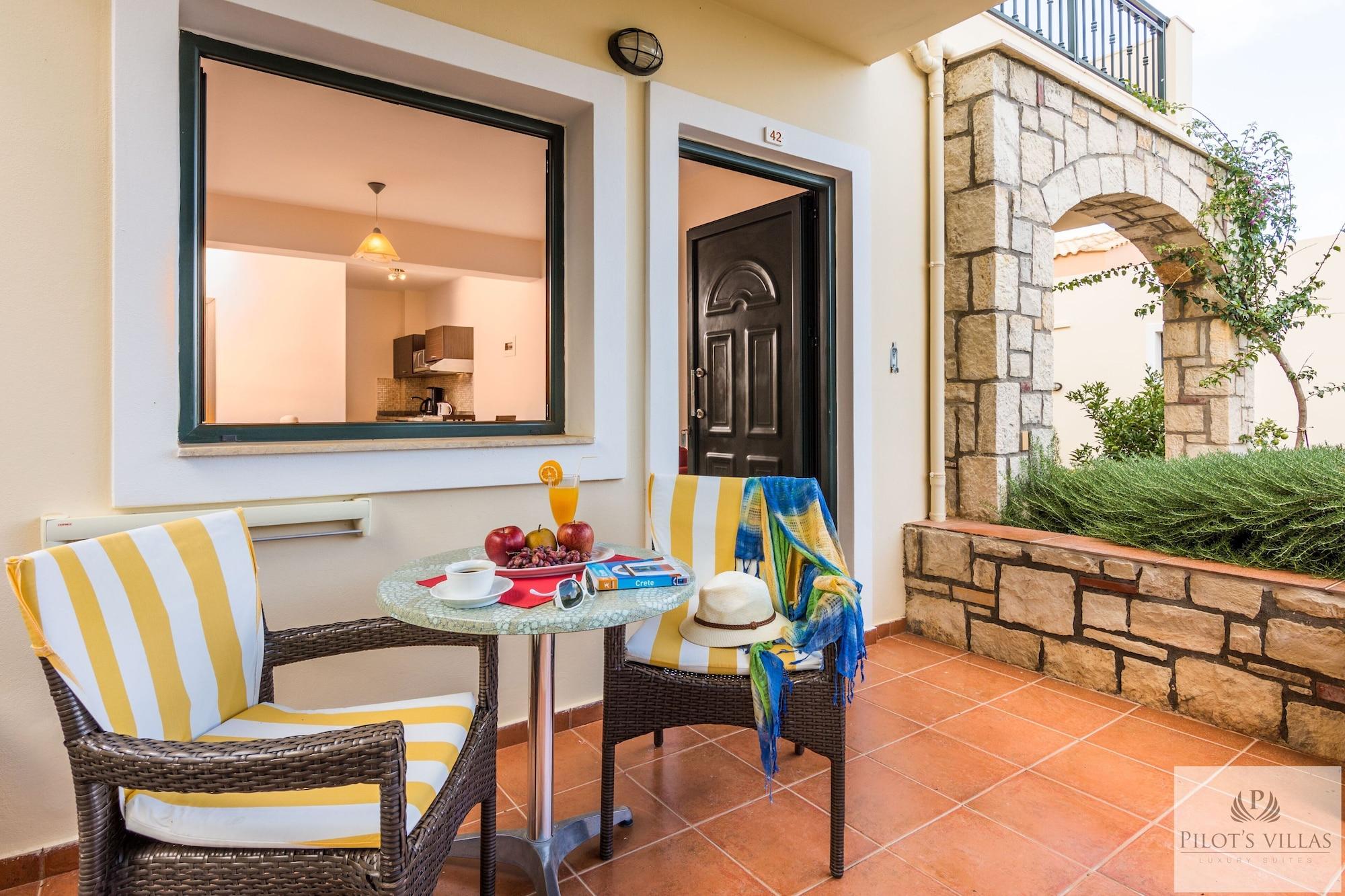 Pilot'S Villas Luxury Suites Hersonissos  Exterior foto